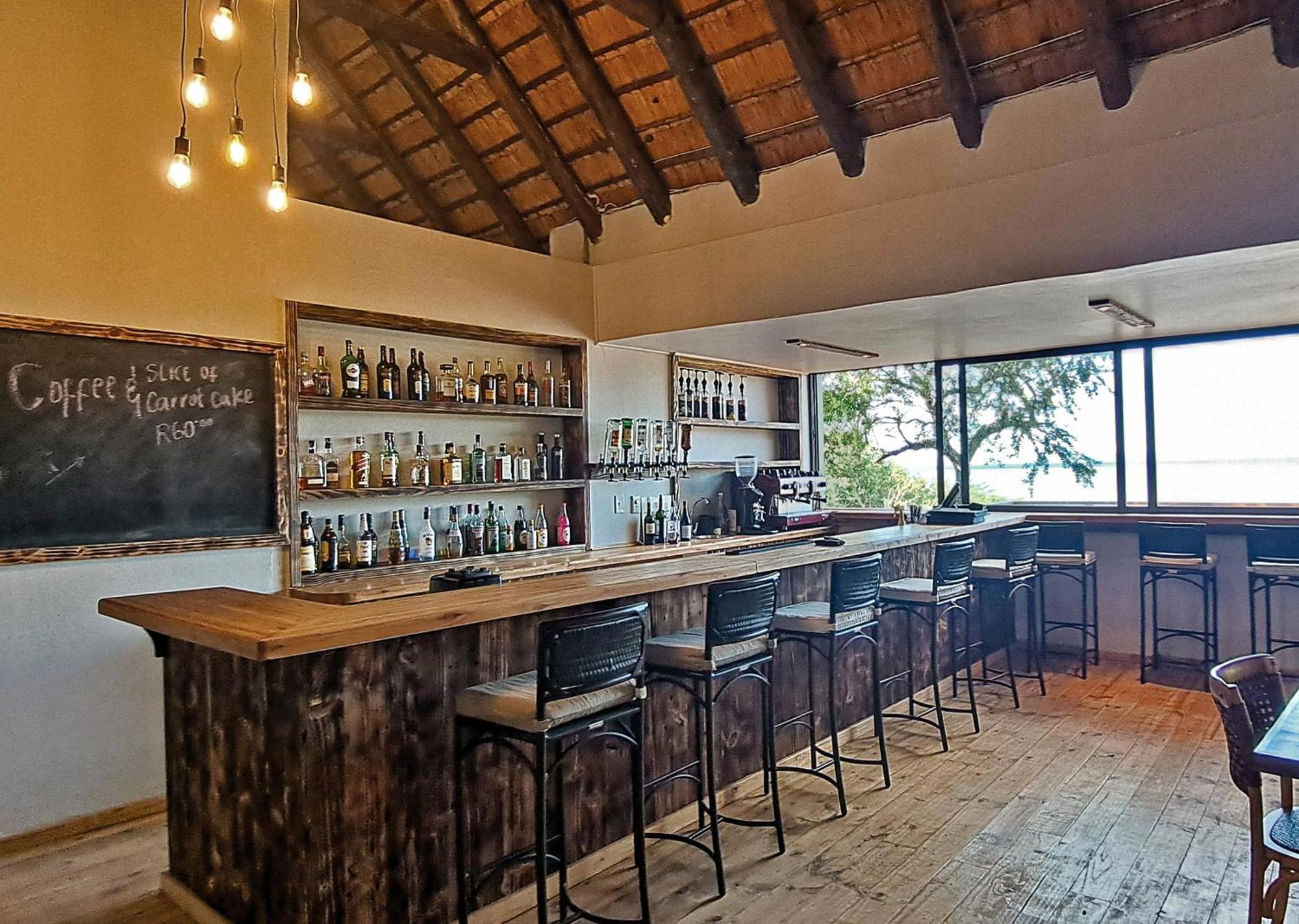 Nibela Lake Lodge Hluhluwe Eksteriør billede